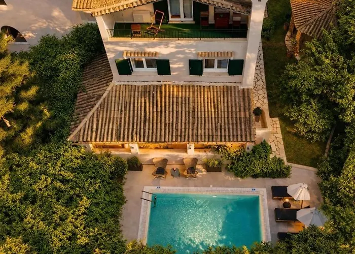 Villa Butterfly - Private With Private Heated Pool And Private Facilities Alepou