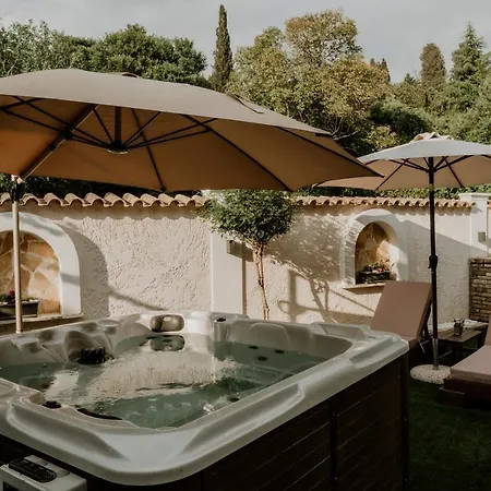 Villa Butterfly - Heated Pool, Jacuzzi, Sauna, Hammam & Gym Alepou