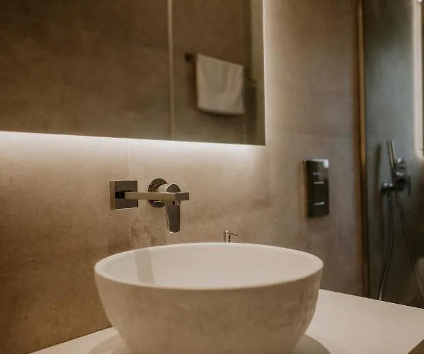 Butterfly - Private With Private Heated Pool And Private Facilities Alepou