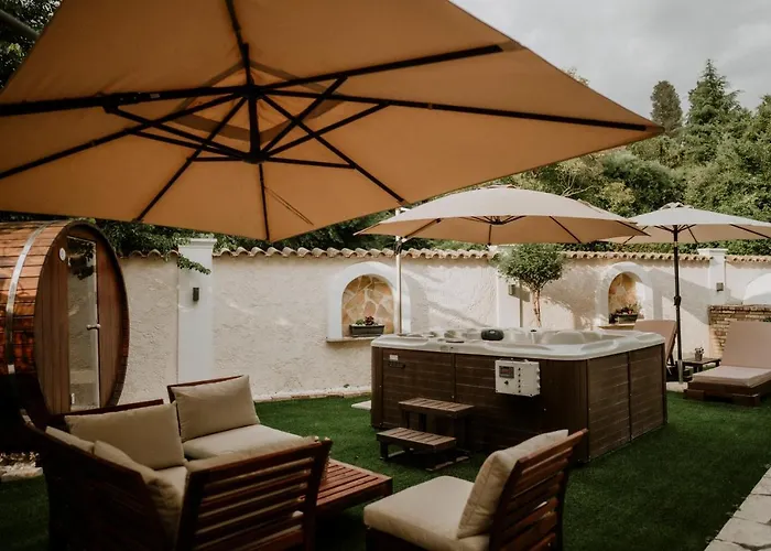 Butterfly - Private With Private Heated Pool And Private Facilities Vila *