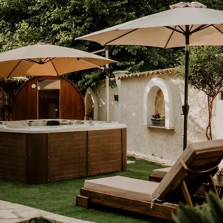 Butterfly - Heated Pool, Jacuzzi, Sauna, Hammam & Gym Villa Alepou