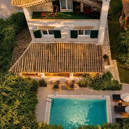 Villa Butterfly - Private With Private Heated Pool And Private Facilities Alepou
