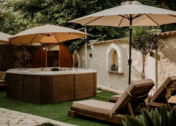 Butterfly - Private With Private Heated Pool And Private Facilities Willa Alepou