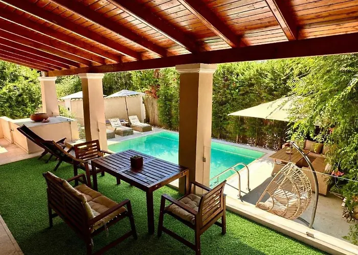 Willa Butterfly - Private With Private Heated Pool And Private Facilities Alepou